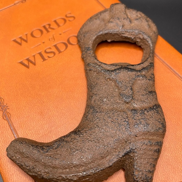 Rustic Western Longhorn Steer Cowboy Boot Cast Iron Bottle Cap Opener - Picture 6 of 8